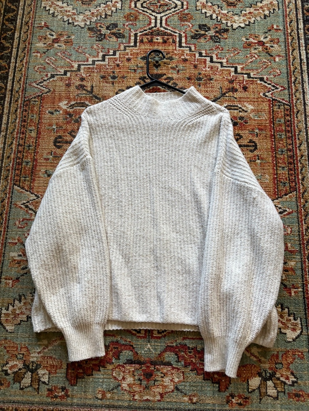 Old Navy Cream Ribbed Mockneck Pullover